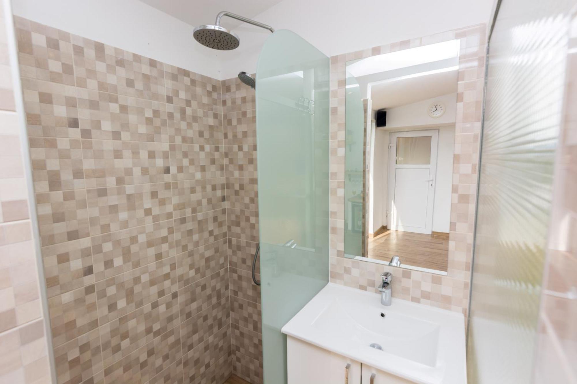 Apartments Ruzica Pinezići Rom bilde