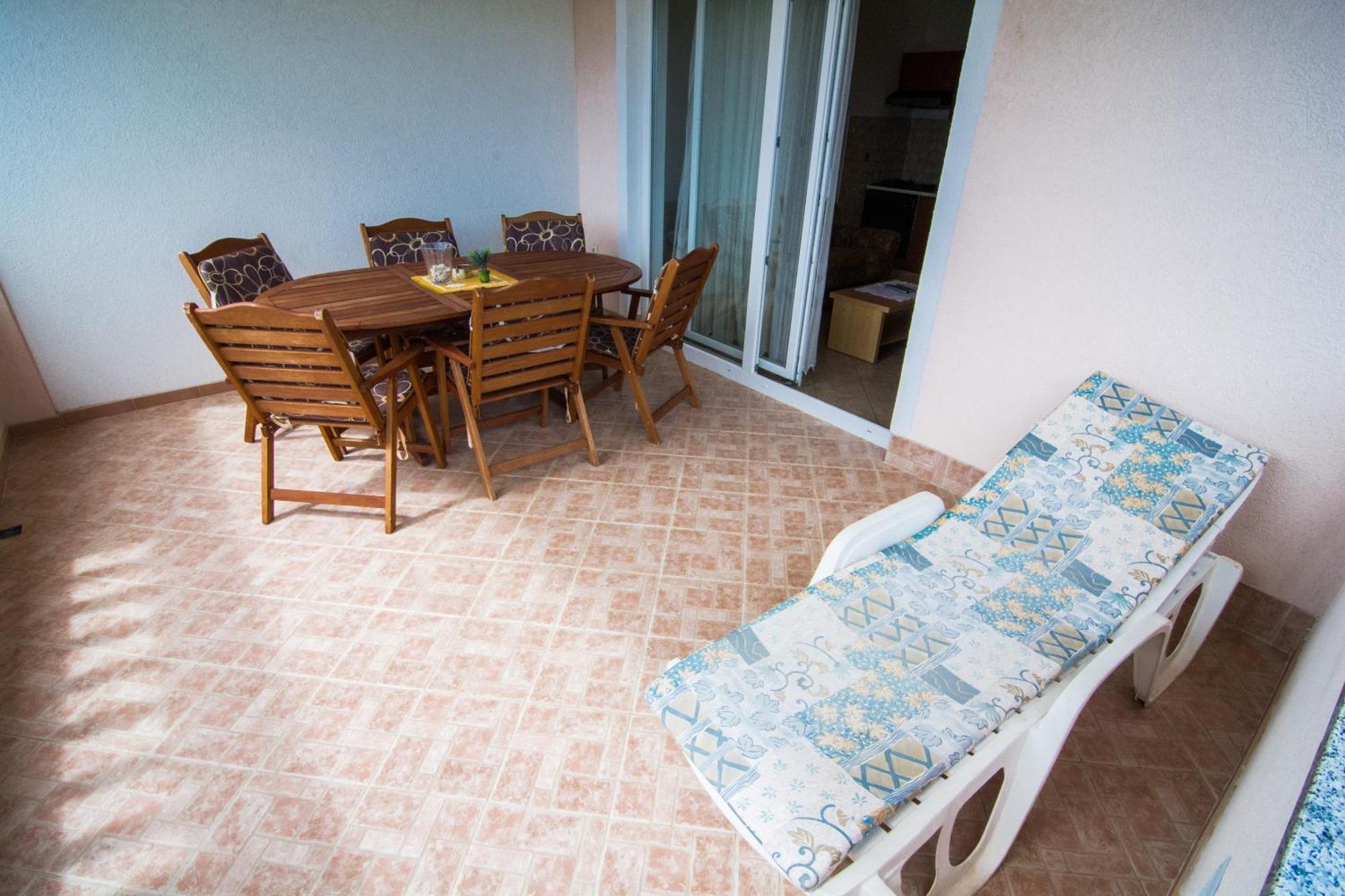 Apartments Ruzica Pinezići Rom bilde