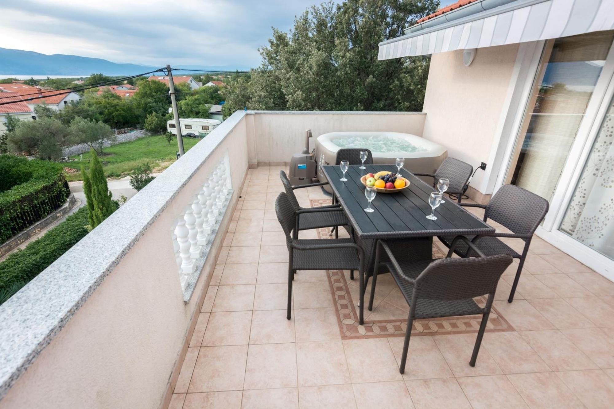 Apartments Ruzica Pinezići Rom bilde